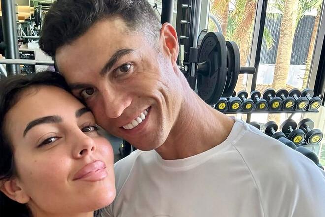 Here's how Ronaldo wished Georgina a happy birthday.