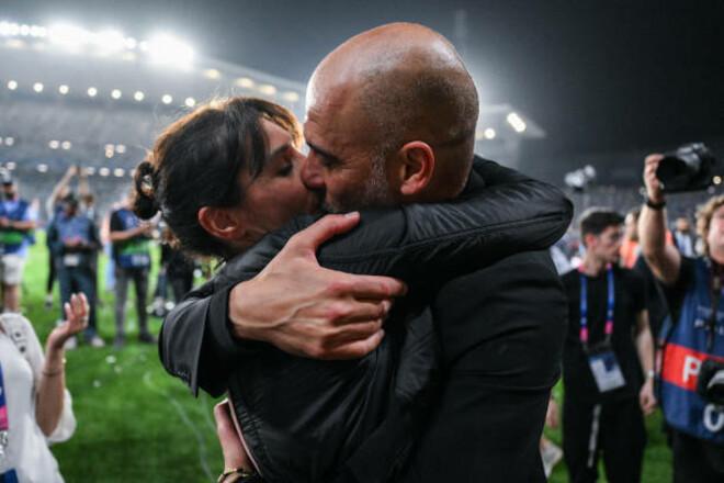 Are Guardiola and his wife back together? There's one hopeful sign.