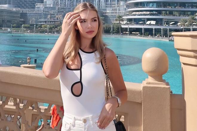 Here's how the wife of a Ukrainian national team player spends her time relaxing in the UAE.